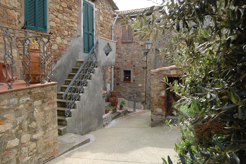 Emily House Hotel Montecerboli Exterior photo